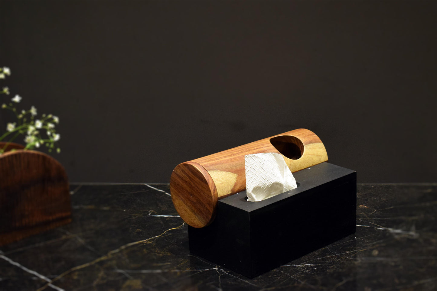 Lazy - Tissue box with bin